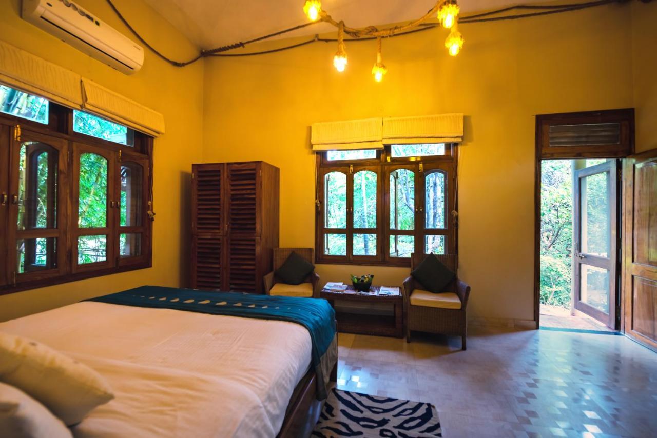 Pench Jungle Camp Khawāsa Exterior foto
